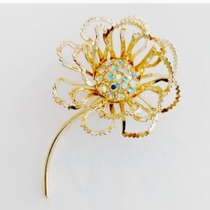 Vintage Signed Sarah Coventry Flower Brooch